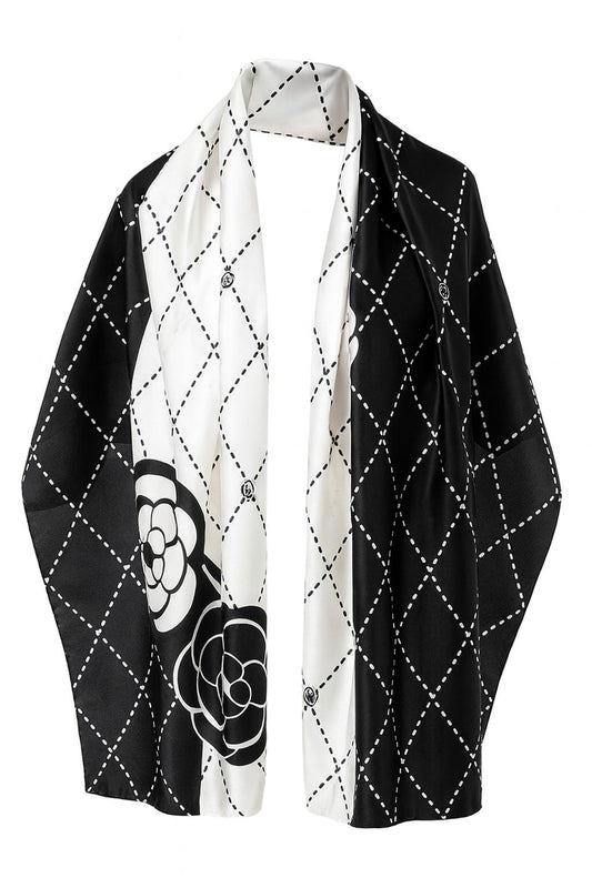 https://www.amodeyah.com/cdn/shop/files/Black_White Luxe Silk Hijab.jpg